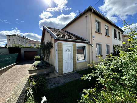 maison de 69 m2 sh sur 350 m2 de terrain clos quartier la bosse d'ètion