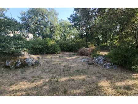 vente terrain à construire 690 m² toulon (83000)