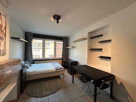 studio de 25m² meublé à liège - idéal pour étudiant