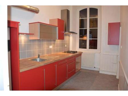 location appartement 2 pièces à fougères (35300) : à louer 2 pièces / 49m² fougères