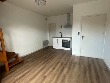 appartement 70m2 plein bourg guemene