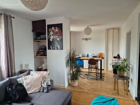 location meublé - t2 bis - 53 m² - 900