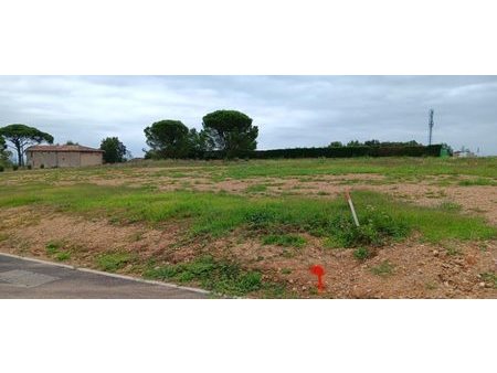 vente terrain 699 m²