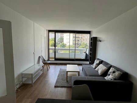 appartement meublé 3 pièces à louer - paris 15eme