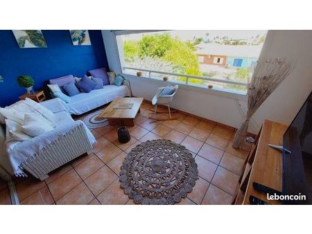 appartement t3 duplex 85 m2 avec citerne et piscine au gosier