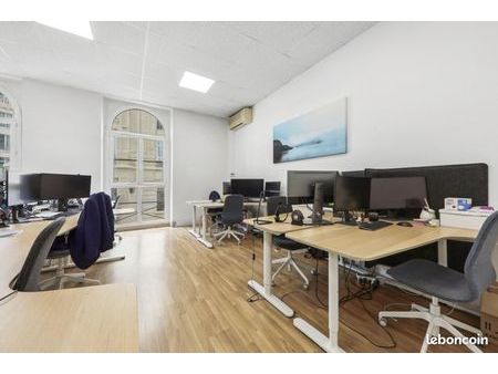 bureaux 64 m²