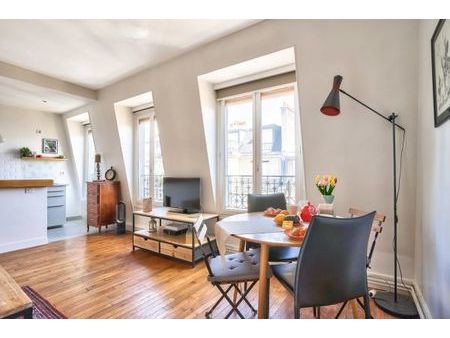 (disponible 1-24 mois) studio lumineux à beaugrenelle