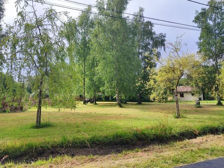 terrain à bâtir de 1500 m² à gaillan-en-medoc (33)