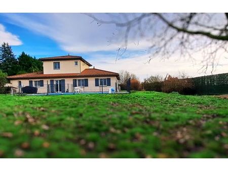 vente maison 6 pièces 140 m² reyrieux (01600)