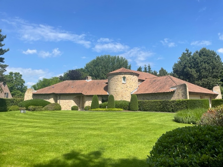 huis te koop in brasschaat met 4 slaapkamers