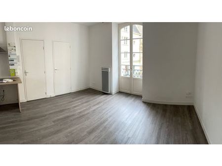 appartement hyper centre t1 - 32 m2 - lumineux - libre de suite