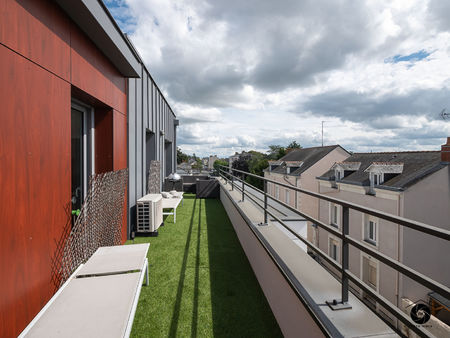 appartement de type 4 de 3 chambres dans résidence avec ascenseur au 3è et dernier étage