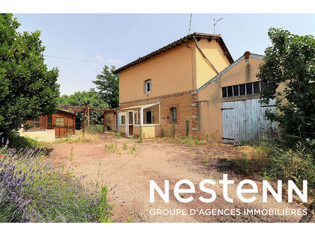 ideal residence secondaire - ravissante maison 3 chs + garage et terrain attenant - 71680 