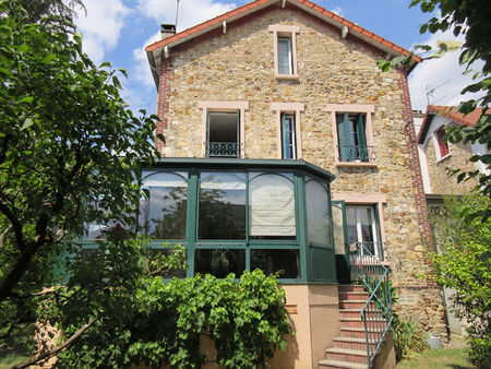 vente maison 9 pièces  175.00m²  ermont