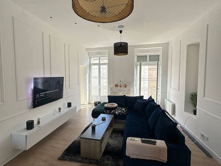 appartement 75m² refait à neuf en plein centre de paimboeuf