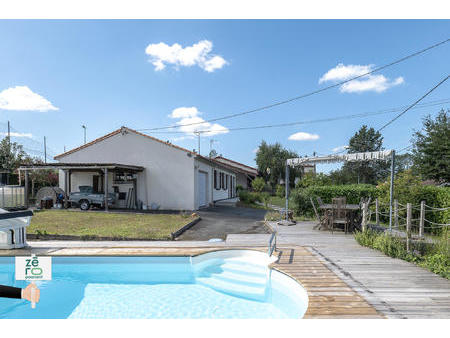 vente maison piscine à la chaize-le-vicomte (85310) : à vendre piscine / 101m² la chaize-l