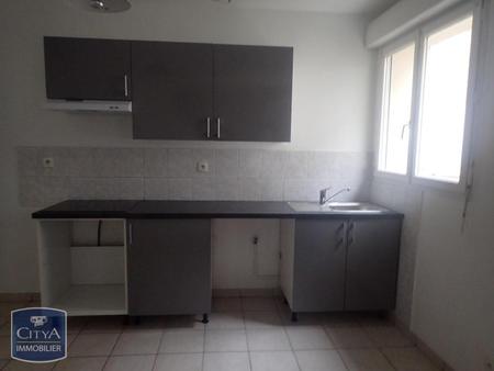 location appartement corbeil-essonnes (91100) 3 pièces 54.6m²  810€