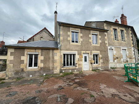 maison nevers   3 chambres  jardin  rénovée  10' centre-ville  commerces