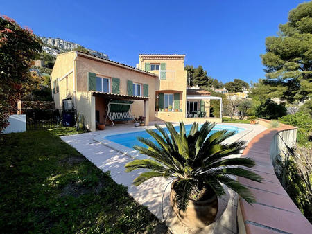 maison de luxe à vendre à toulon : 770 000€