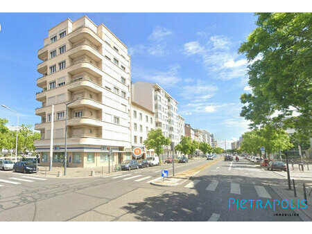 a vendre lyon 69008 appartement t3 avec balcon