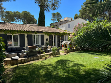 a louer maison t4 de plain pied avec jardin et piscine au calme de ventabren