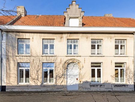 magnifique maison de maître à rénover avec 4 chambres et jar