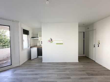 appartement 1 pièce - 24m² - clermont ferrand