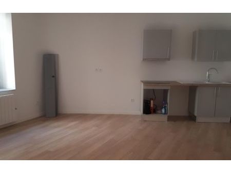 location appartement 2 pièces 49 m² collonges-au-mont-d'or (69660)