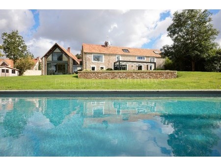 maison de luxe à vendre à bazoches-sur-guyonne