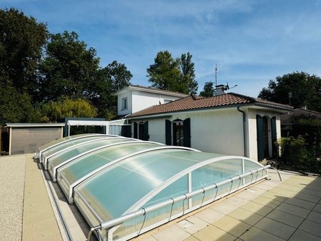 vente maison 6 pièces de 150 m² à artigues