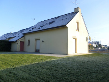 la guerche  maison 6 pièces et jardin