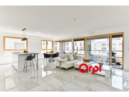 appartement de luxe à vendre dans le quartier perrache-le confluent