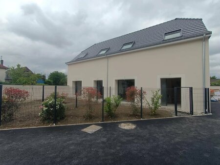 lons bourg maison de 80m²