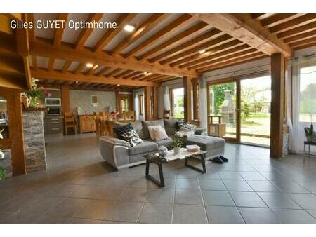 20mn de bernay  maison normande  t10 206m² 269500€ 1200m² de terrain