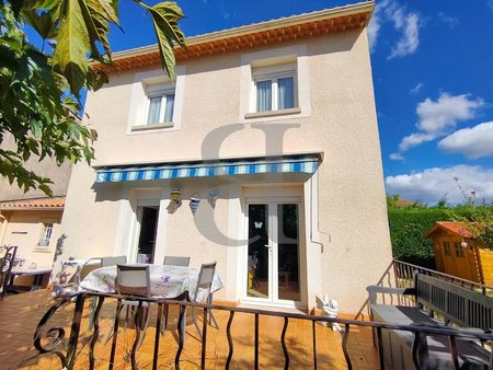 vente villa 4 pièces 81 m²