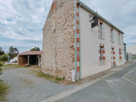 vente maison à château-guibert (85320) : à vendre / 124m² château-guibert