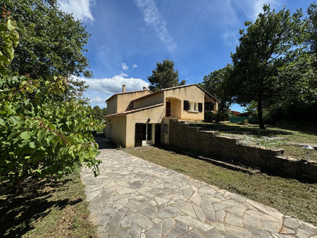 10 min de vaison - villa au calme avec jardin