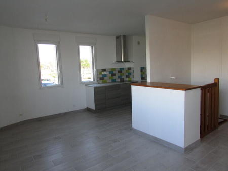 location appartement 3 pièces à concarneau (29900) : à louer 3 pièces / 59m² concarneau