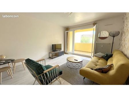 appartement t3 de 63m² avec balcon  cave et garage