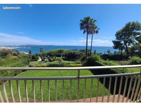 golfe juan  résidence de standing avec piscine  3p vide climatisé 56.26m² + 12 m² de loggi