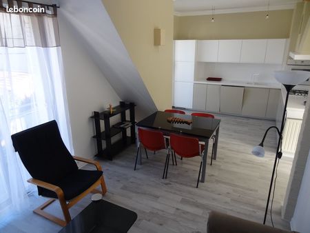 appartement en duplex dans une maison de ville