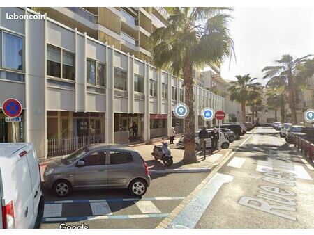 loue parking dans résidence sécurisée cannes