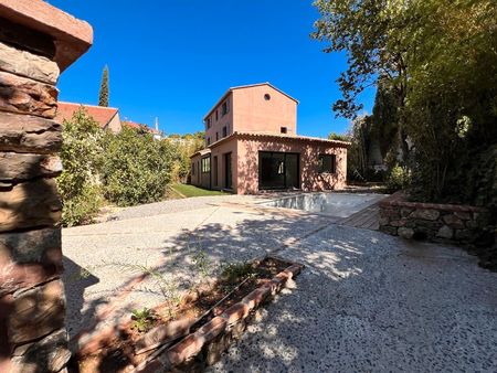 toulon est superbe maison neuve de 175m² - 5 chambres - ravissant jardin avec piscine frai