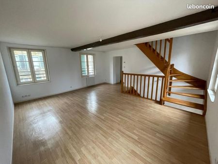 appartement 3 pièces 56 m²