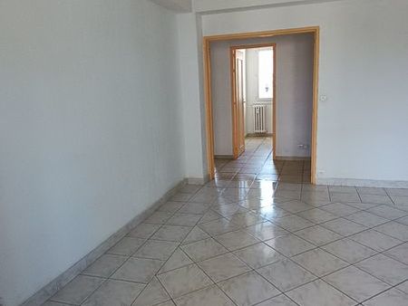 appartement t3 1er étage