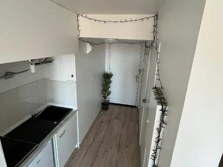 studio 1 pièce 25 m²