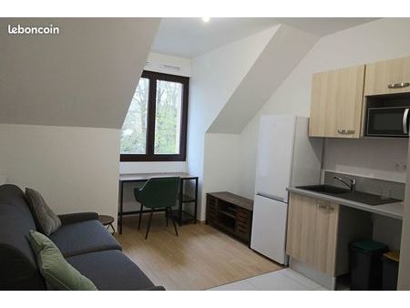 studio 1 pièce 24 m²