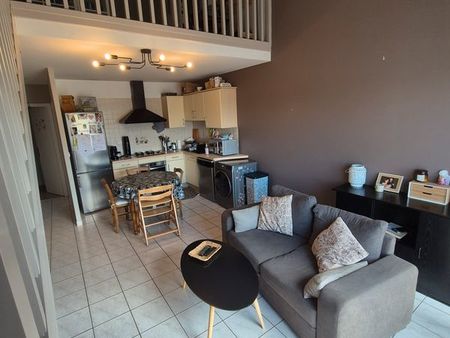 à vendre : duplex t3/4 de 70 m² à onet-le-château