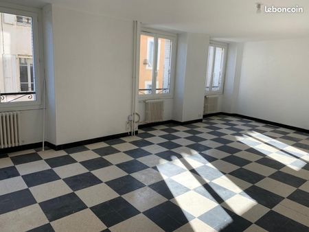 appartement 4 pièces 102 m²