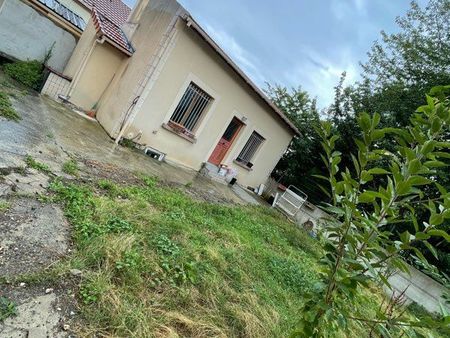 maison fond de cour dans copropriété